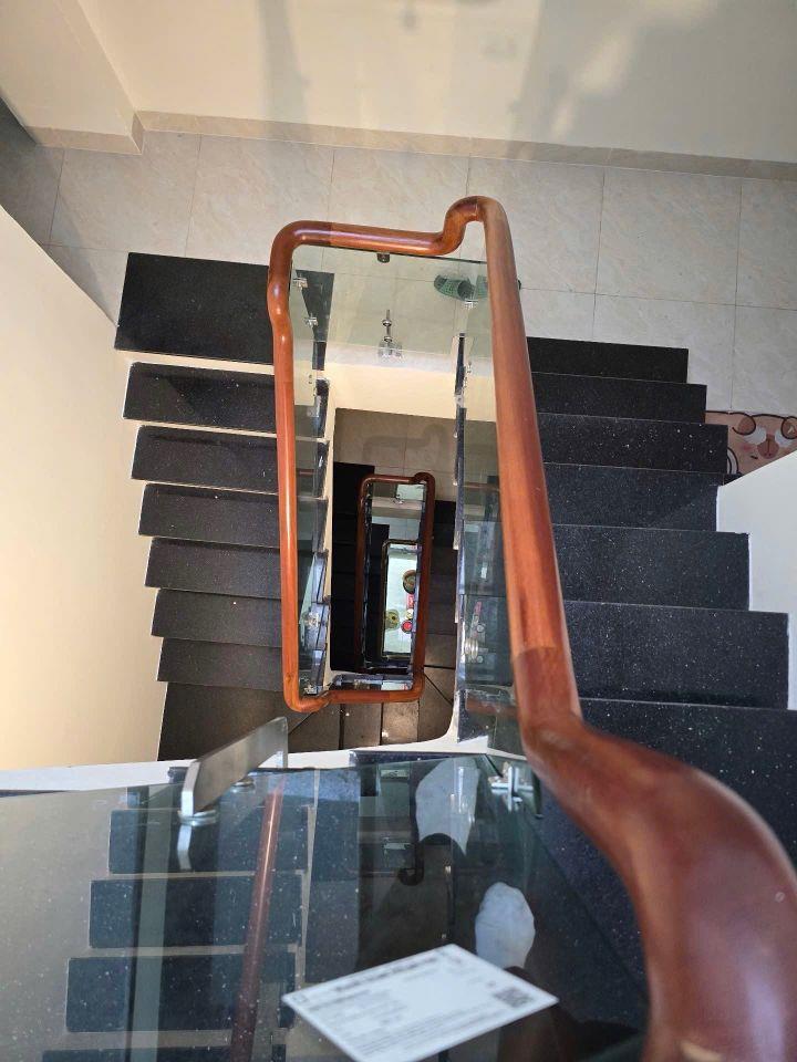 9,9 TỶ NHÀ 5 TẦNG 45M2 FULL NỘI THẤT PHỐ ĐỊNH CÔNG THƯỢNG HOÀNG MAI