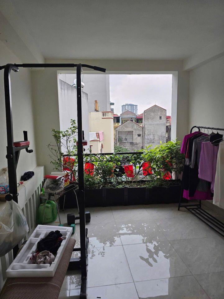 9,9 TỶ NHÀ 5 TẦNG 45M2 FULL NỘI THẤT PHỐ ĐỊNH CÔNG THƯỢNG HOÀNG MAI