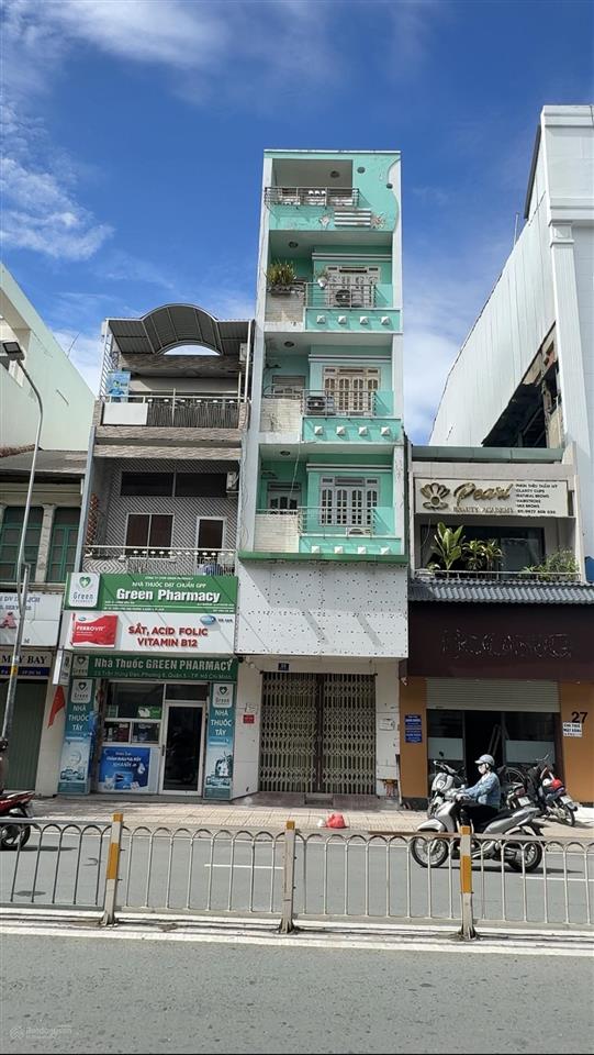 Mặt tiền trần hưng đạo q5 ngang 4m dài 18m 5 tầng giá 30 tỷ đoạn đẹp 2 chiều