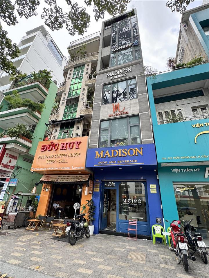 Mặt tiền 6 tầng đường trần hưng đạo q1 ngang 4m dài 18m chỉ 49 tỷ cách chợ bến thành 300m