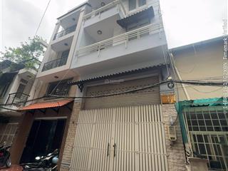 Tòa nhà 6 tầng, hẻm xe hơi đường trần hưng đạo q1 ngang 5,6m dài 17m chỉ 30 tỷ có dòng tiền 50tr