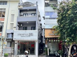 Góc 2 mặt tiền nguyễn đình chiểu q3 dt 4,5m x 12m nở 6m 3 tầng giá 25 tỷ có hdt 50 triệu / tháng
