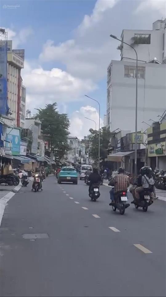 Mặt tiền nguyễn phúc nguyên q3 dt 5m x 21m 4 tầng chỉ 40 tỷ có hdt 90 triệu/gần tuyến metro số 2