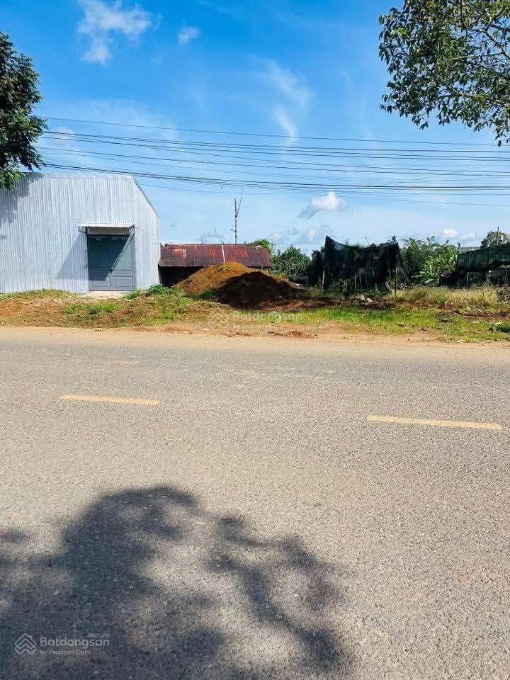 Cần bán lô đất mặt tiền liên xã hoà bắc