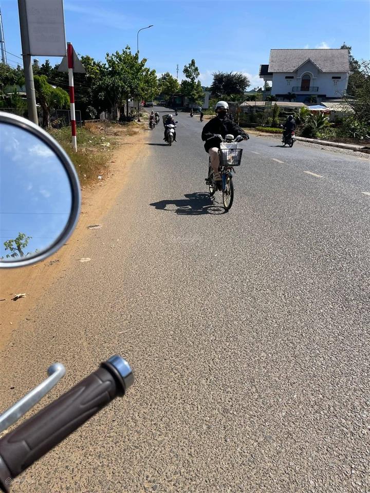 Cần bán lô đất mặt tiền liên xã hoà bắc