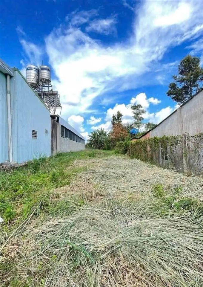 Hoà bắc, ngay khu dân cư, gần trục chính