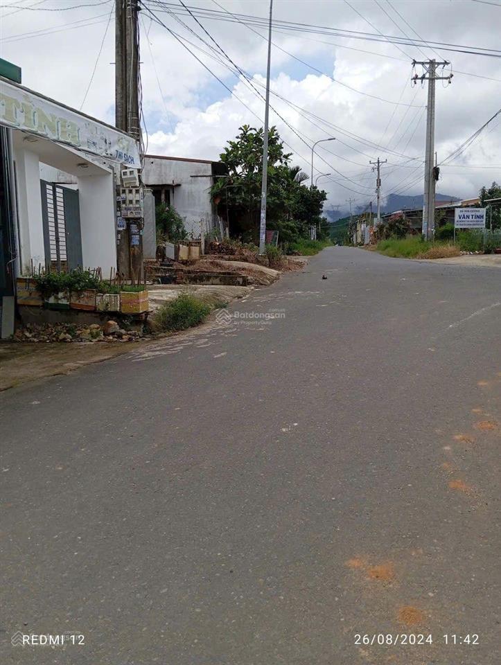 Cần bán lô đất 300m2 tại xã hoà ninh