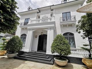 Bán siêu phầm biệt thự xuân thủydt 15x28mkc 4 tầng  trong khu compound giá  85 tỷ