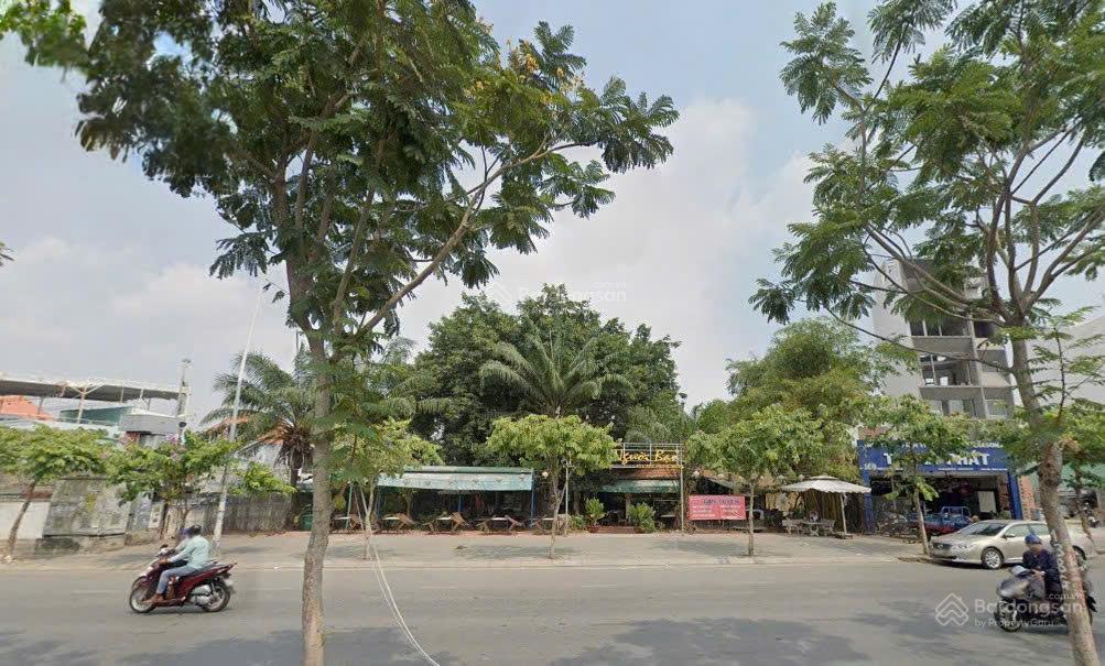 Cần tiền bán gấp!! mặt tiền quang trung dt  17x33m cn  500m2kc  7 tầng giá chỉ 85 tỷ