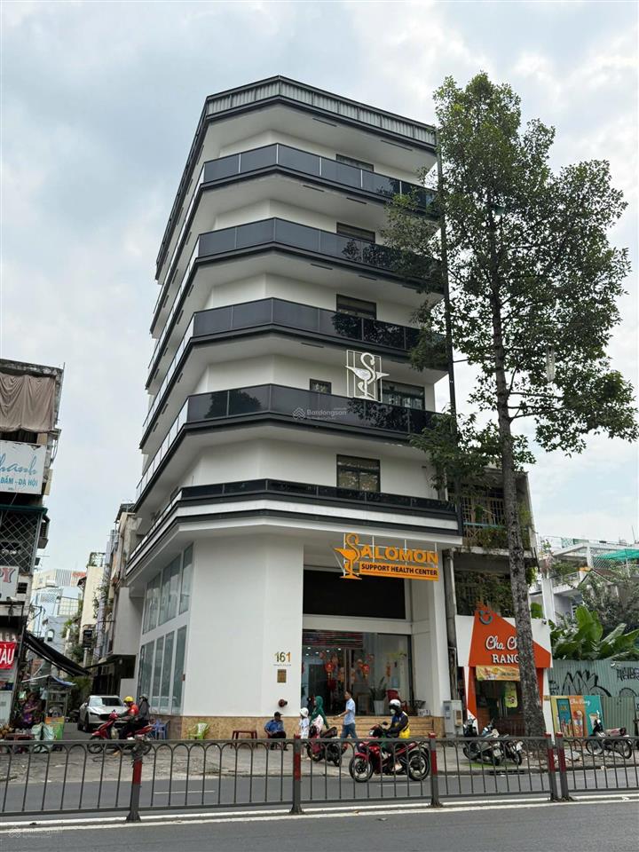 Bán building hiếm nhấtmặt tiền bến vân đồn 10x25mkc 1h8t hđt 350tr giá chỉ 145 tỷ