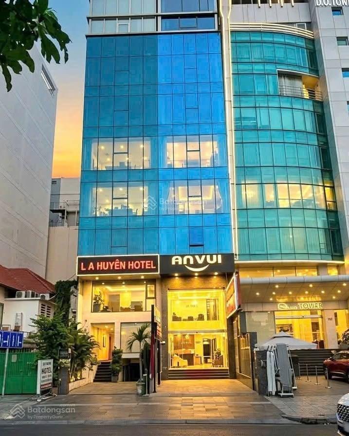Siêu phẩm!! mặt tiền sát tôn đức thắngvinhome goldendt 5,7x16mkc  6 tầnghđt 100trgiá 24 tỷ