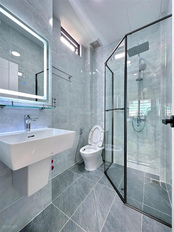 Bán gấp tòa nhà 3 hầm 18 tầng  mt điện biên phủ  15x30m  hdt 1,5 tỷ/tháng  giá chỉ 350tỷ tl