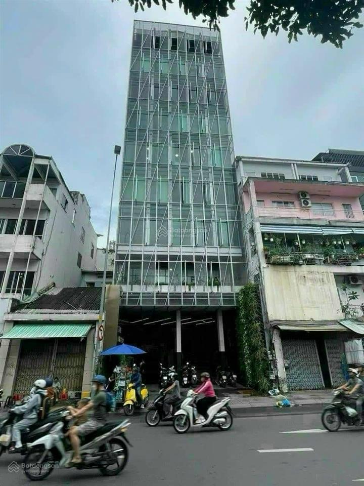 Cần tiền bán gấp mặt tiền điện biên phủ, dt 12x40m xây dựng 1 hầm 10 tầng, tn 500tr/th. giá 130 tỷ