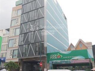 Gia đình về đà lạt định cư bán nhà mặt tiền đường 3/2 p11 quận 10. diện tích 18m x 26m nở hậu 22m