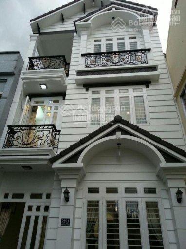 Gia đình chuyển công tác đi xa cần bán nhanh nhà hxh đường lạc long quân qtân bình dt 12x20m 2 lầu
