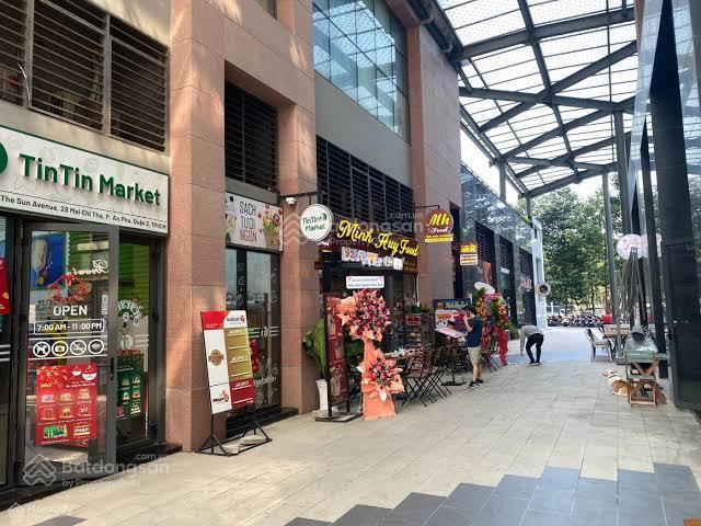 Bán shop house 76  89m2 có sẵn dòng tiền thuê giá chỉ 140tr/m2