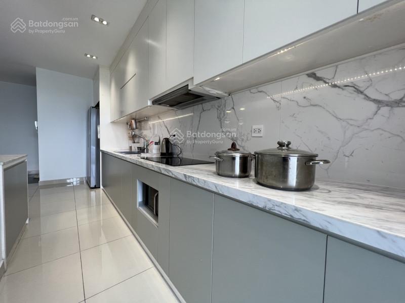 Bán 3pn 109m2 tháp trung tâm giá chỉ 9ty5 đầy đủ nội thất