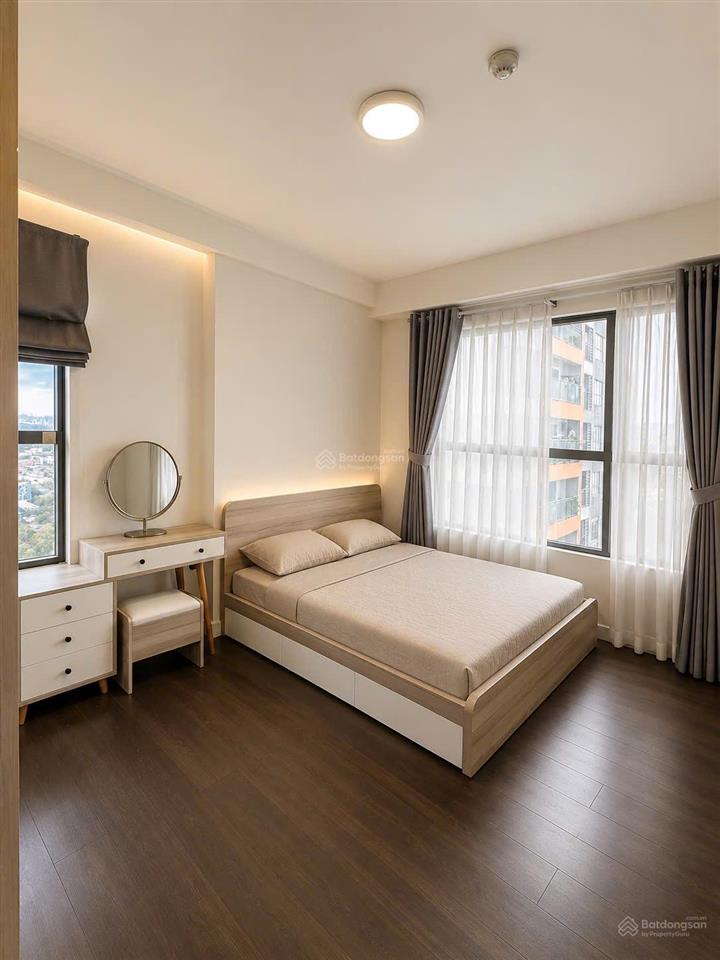 Bán cc the sun avenue 51m2 1pn sẵn sổ hồng