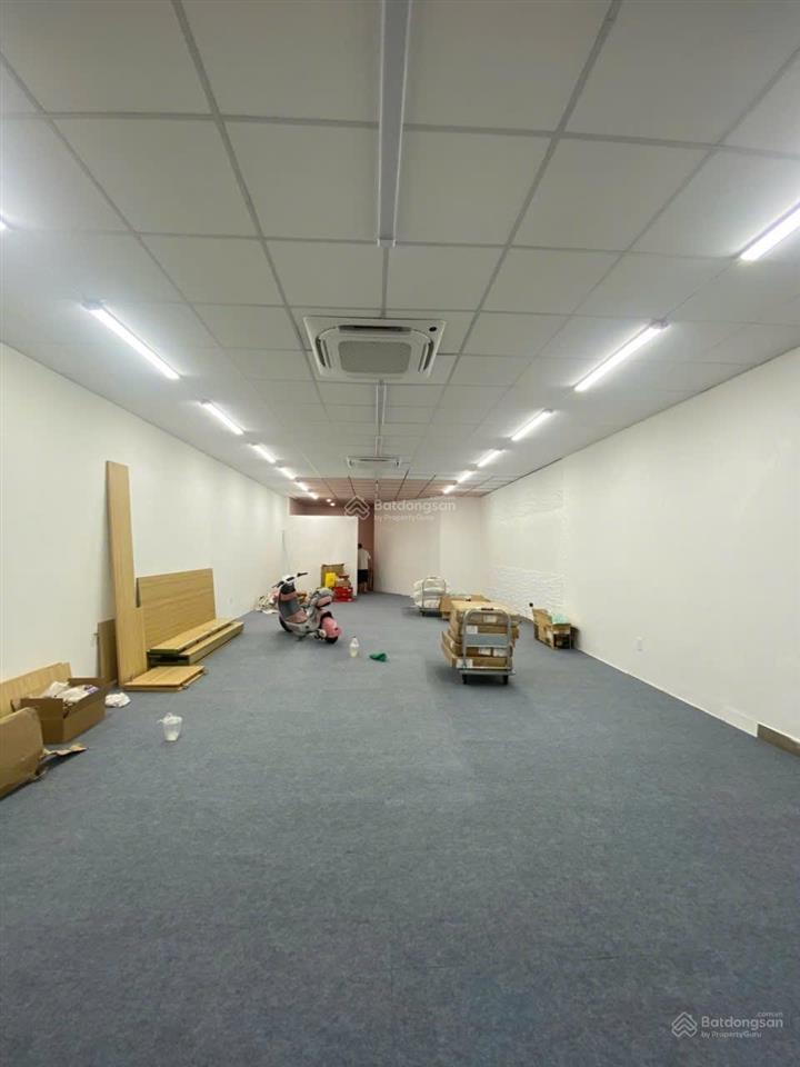 Cho thuê mặt bằng 190m2 the sun avenue giá 70tr