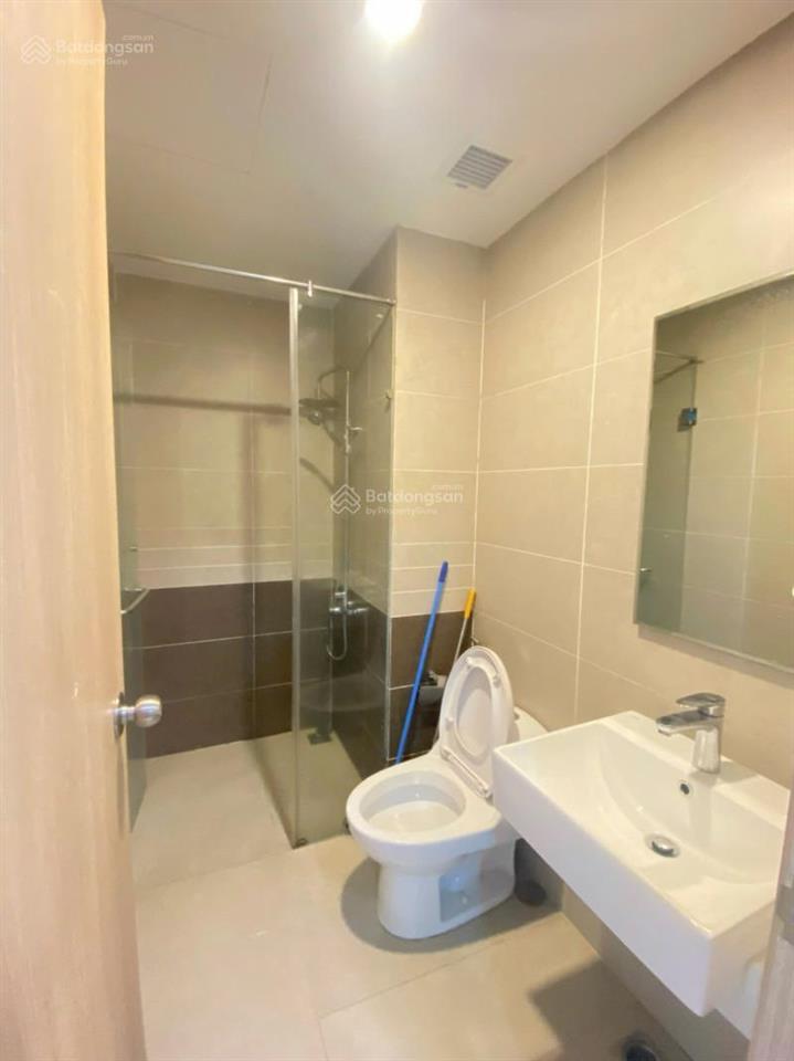 Cho thuê cc the sun avenue 2pn ntcb 76m2 giá 15,8tr