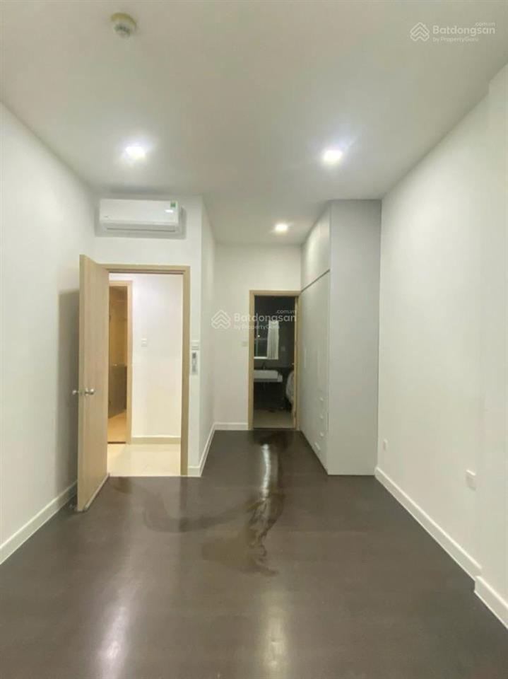 Cho thuê cc the sun avenue 2pn ntcb 76m2 giá 15,8tr