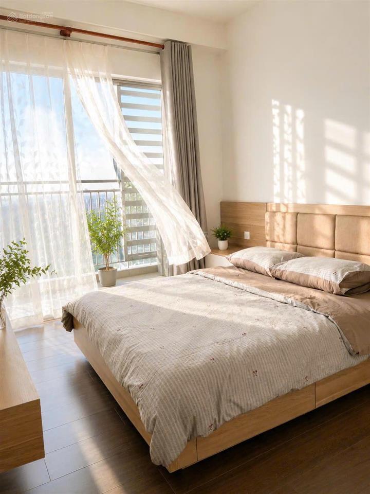 Cho thuê cc the sun avenue 3pn view sông giá cực rẻ chỉ 20tr