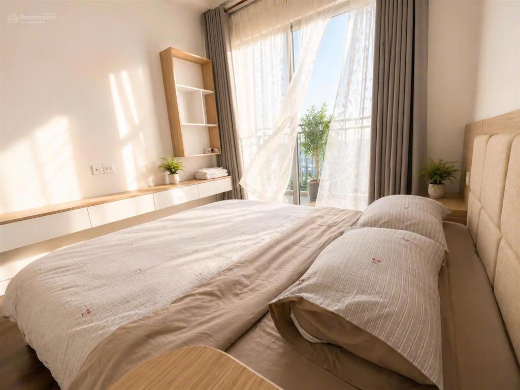 Cho thuê cc the sun avenue 3pn view sông giá cực rẻ chỉ 20tr