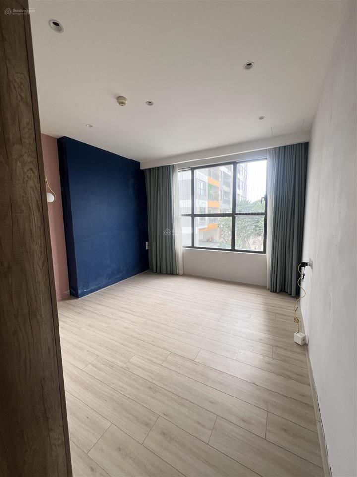 Cho thuê 3pn90m2 trống sẵn giá 19tr ntcb