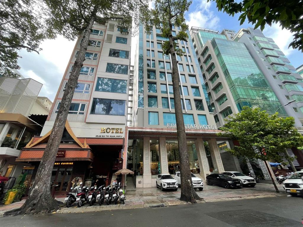 4mx24m  3 tâng mt bùi thị xuân. bến thành,q.1