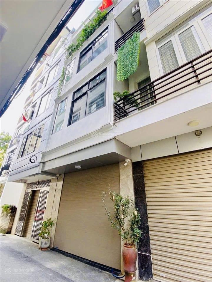 Bán nhà dân phân lô, ô tô 7 chỗ đỗ cửa phường tây hồ, ngõ thông  dt 48m2 x mặt tiền 4.2m  12.3 ty