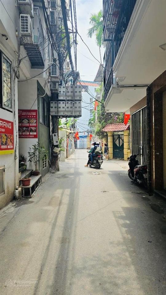 Bán nhà đẹp 5t võng thị, tây hồ  ô tô đỗ cửa, gần hồ  dt 45m2, mt 4.5m  giá 13 tỷ
