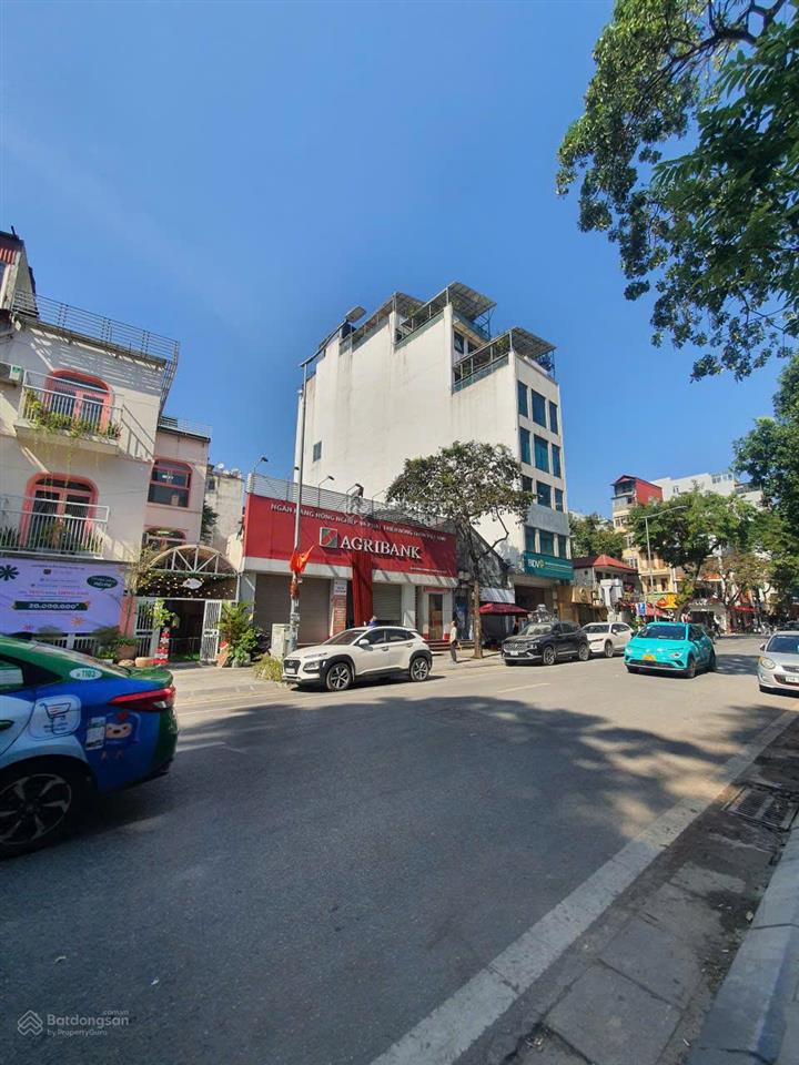 Bán tòa văn phòng 8 tầng mặt phố hòa mã  hai bà trưng hà nội