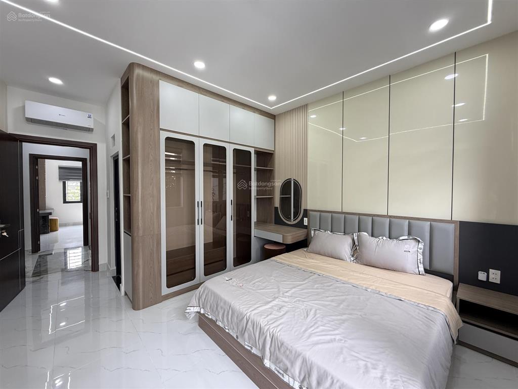 Bán nhà thới an q12, 102m2 4x25 ô tô thông, 4 tầng full nội thất chỉ 6.x tỷ