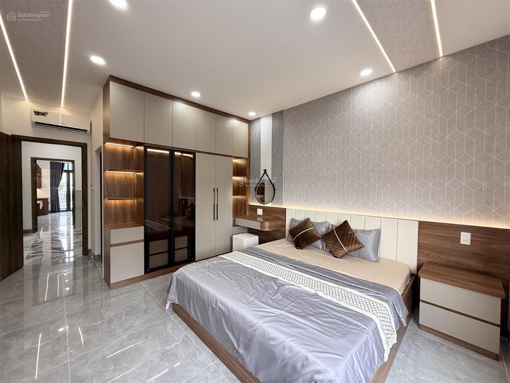 Bán nhà 1/ trần thị cờ, thới an 4x21 5 tầng chỉ 8.x tỷ