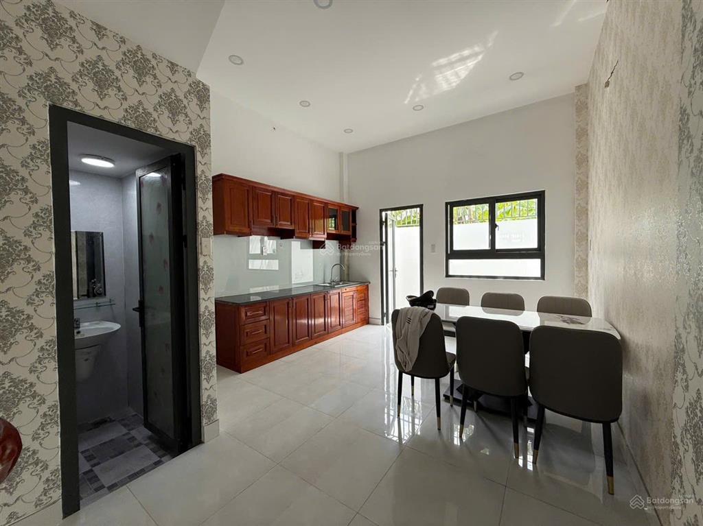 Bán nhà hxh thạnh xuân q12, 4x15, 3 tầng chỉ 4.x tỷ tl