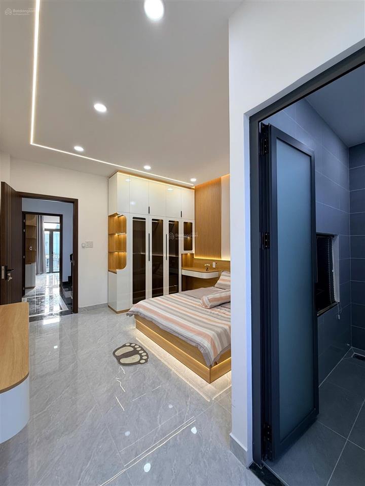 Bán nhà mặt tiền thạnh xuân q12, 70m2 4 tầng xây mới chỉ 6.x tỷ tl