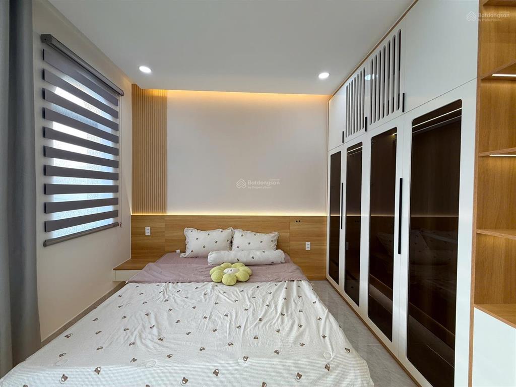 Bán nhà mặt tiền thạnh xuân q12, 70m2 4 tầng xây mới chỉ 6.x tỷ tl