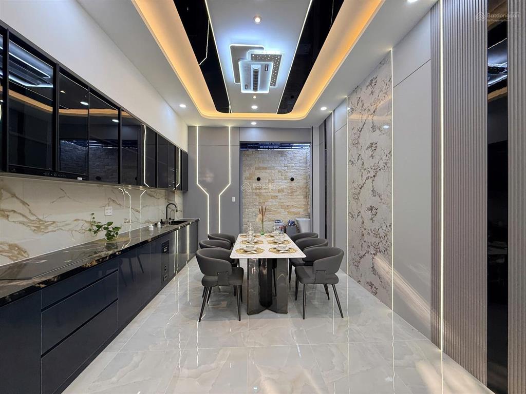 Bán nhà mặt tiền thạnh xuân q12, 70m2 4 tầng xây mới chỉ 6.x tỷ tl