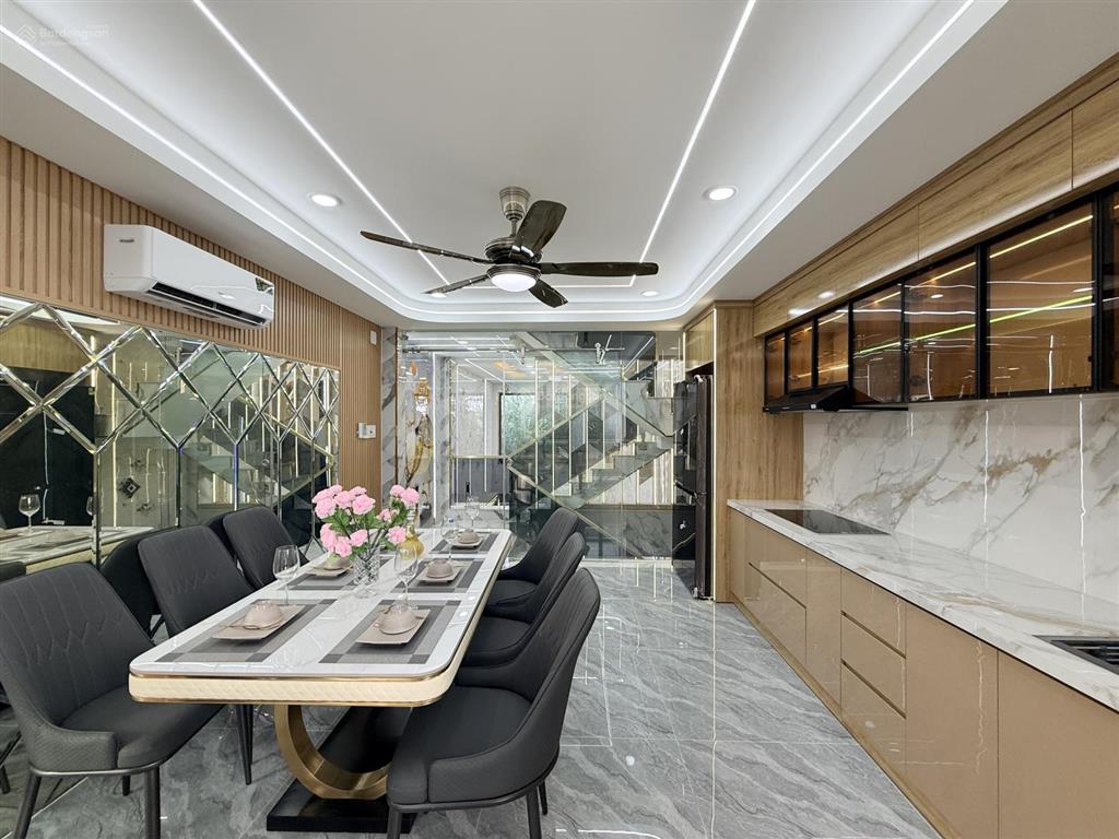 Bán nhà thạnh xuân q12, 5 tầng xây mới 5.x tỷ tl