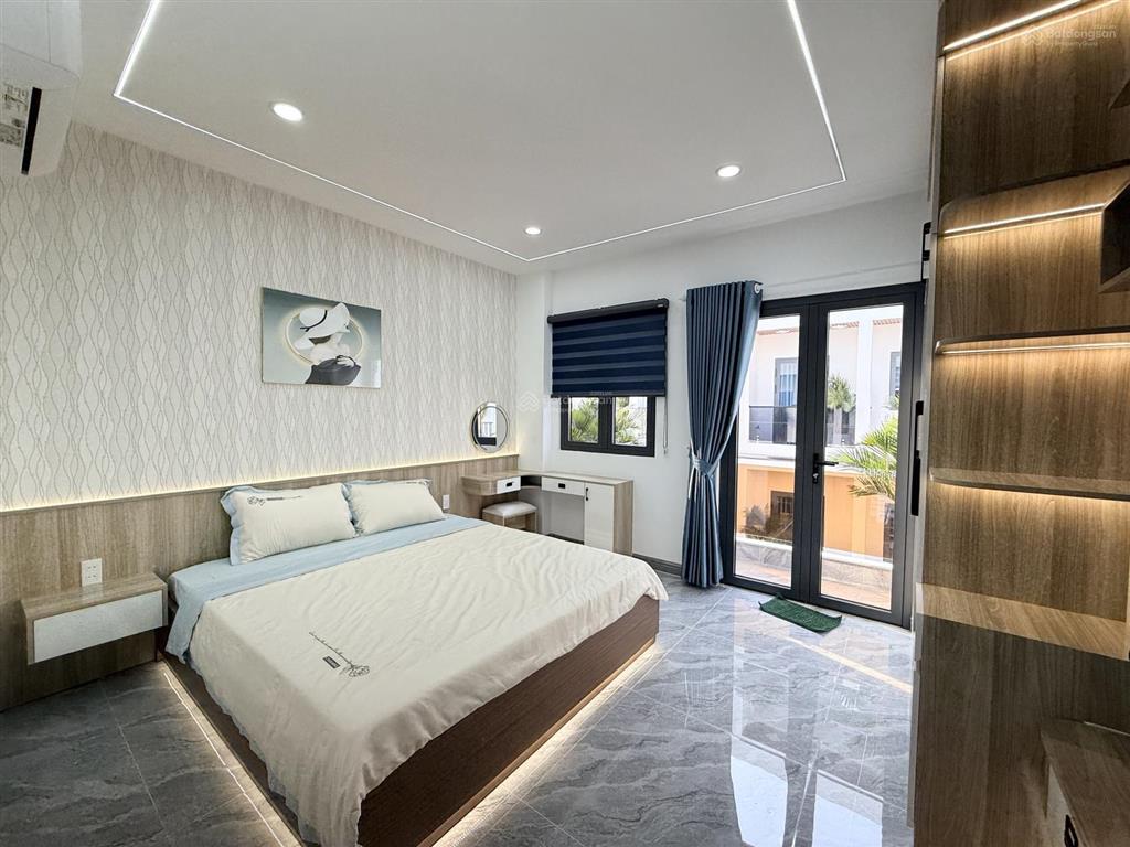 Bán nhà thạnh xuân q12, 5 tầng xây mới 5.x tỷ tl