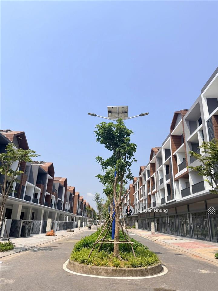 (mua trực tiếp cđt) nhà mặt phố artisan park, dt 100m2, 5pn, 6wc, mặt tiền 60m.  0968 903 ***