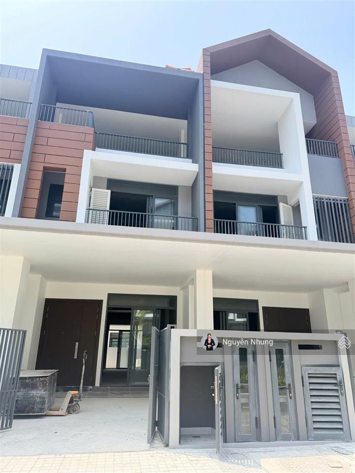 (mua trực tiếp cđt) nhà mặt phố artisan park, dt 100m2, 5pn, 6wc, mặt tiền 60m.  0968 903 ***