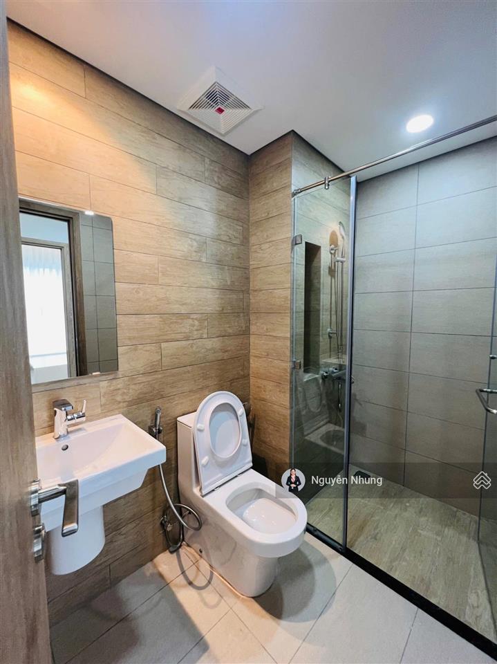 Bán căn sky linked villa  dt 206 m2, 3pn  2wc  gara ô tô 40 m2!  0938 268 ***