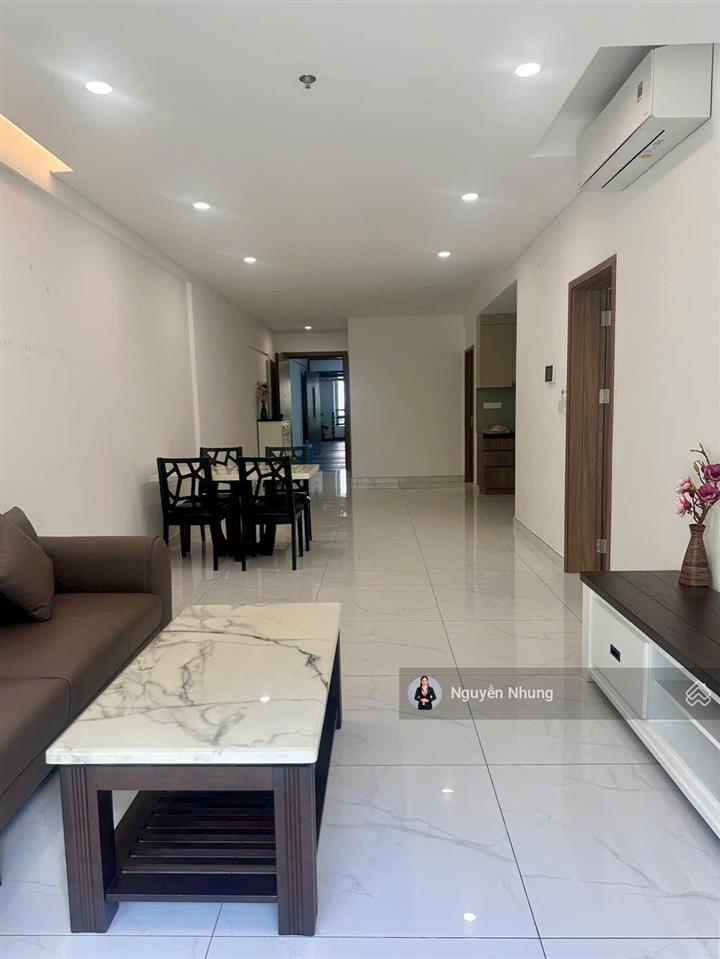 Chính chủ cần bán lại căn hộ có xe hơi chạy lên tận nhà  dt 167m2, tk 2pn + 2wc!  0968 903 ***