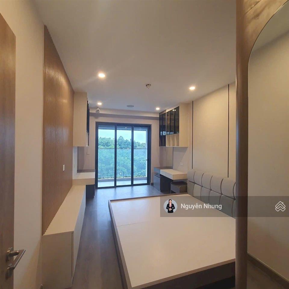Cần bán căn biệt thự trên không dt 190 m2 thiết kế 3pn + 2 wc  có gaga riêng  có đường cho xe ôtô