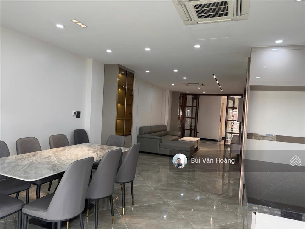Bán nhà vừa ở vừa cho thuê kinh doanh phố vĩnh tuy, hai bà trưng, 100m2 xây mới 8 tầng giá hơn 30tỷ