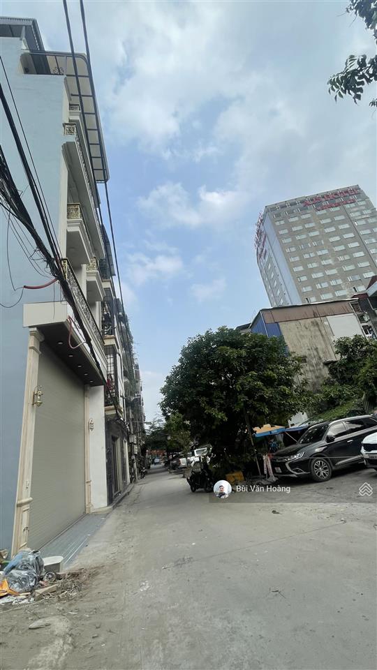Bán nhà minh khai, cạnh timecity, vừa ở vừa kinh doanh, 8 tầng xây mới full nội thất, giá chỉ 38 tỷ