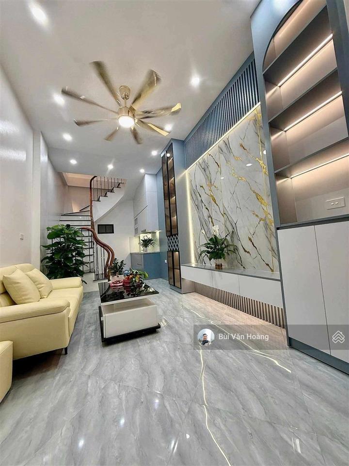 Bán nhà phố tôn đức thắng, đống đa, 22m, 6 tầng gần phố, full nội thất, giá chỉ hơn 5 tỷ