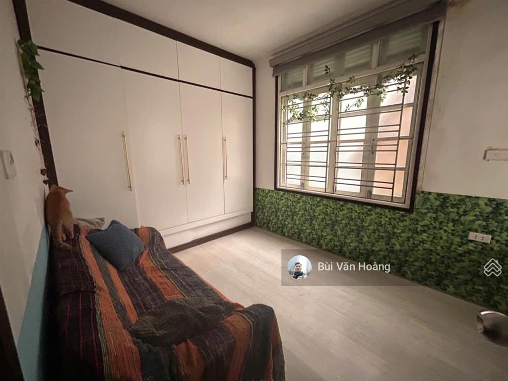 Bán nhà linh quangđống đa,lô góc2thoáng,ngõ thông kinh doanh,ôtô đỗ cửa,18m 6 tầng giá nhỉnh 4 tỷ