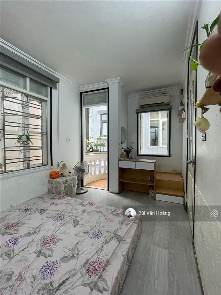 Bán nhà linh quangđống đa,lô góc2thoáng,ngõ thông kinh doanh,ôtô đỗ cửa,18m 6 tầng giá nhỉnh 4 tỷ
